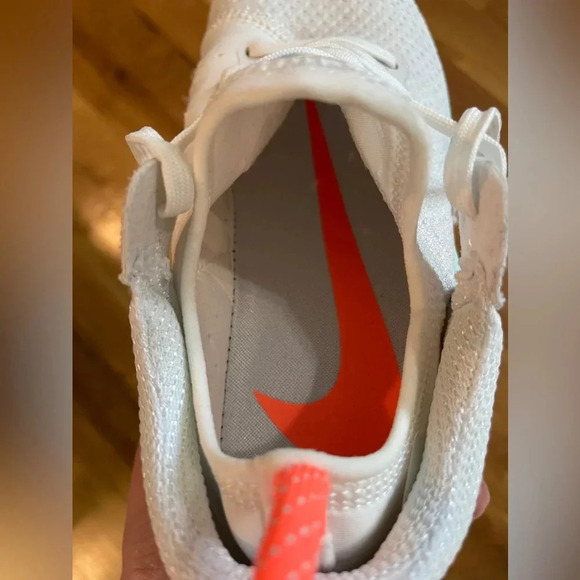 Nike Joyride Run Flyknit 'Bright Mango' AQ2730-100 - Picture 12 of 14